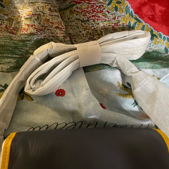 NWT. Lacoste Women's Court Line Contrast Piping Small Hobo Bag - Picture 11 of 13